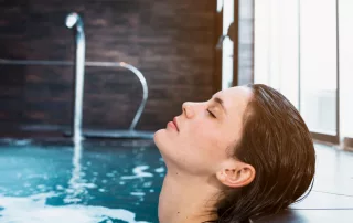 Por qué instalar un spa o wellness center en tu hotel o resort
